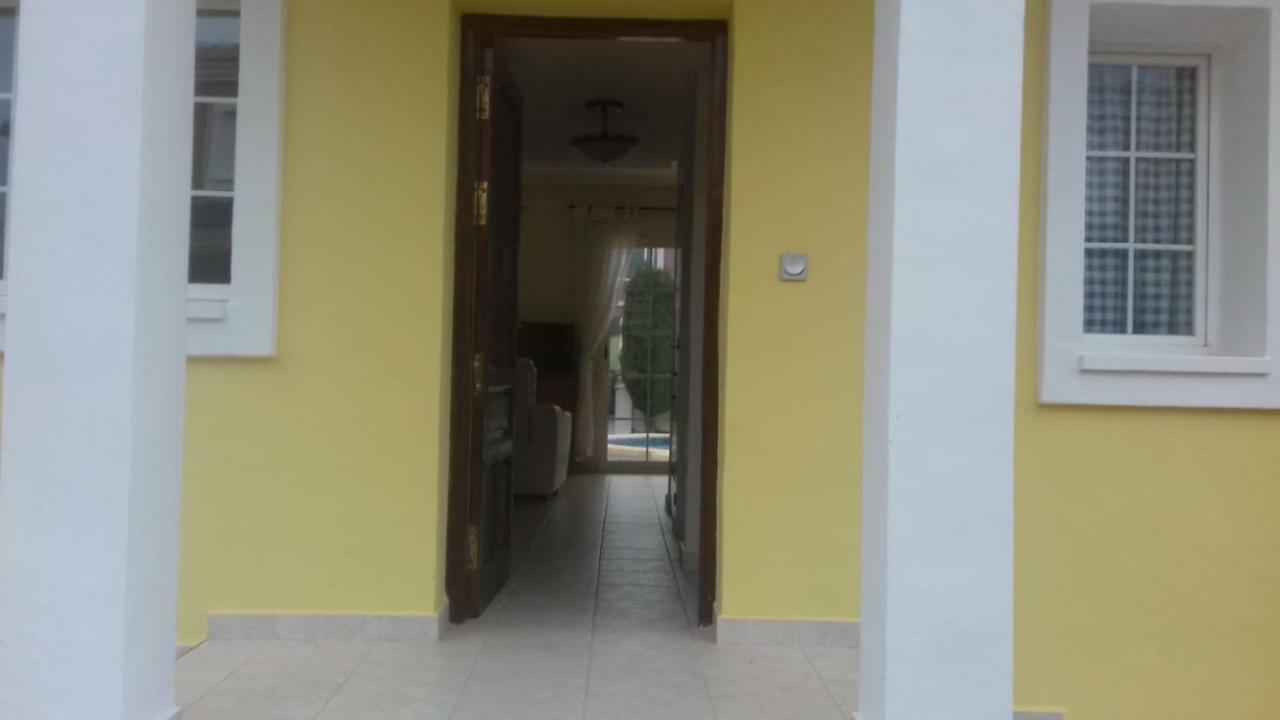 Nita Villa Altaona Golf Mosa Turquesa Banos y Mendigo Εξωτερικό φωτογραφία